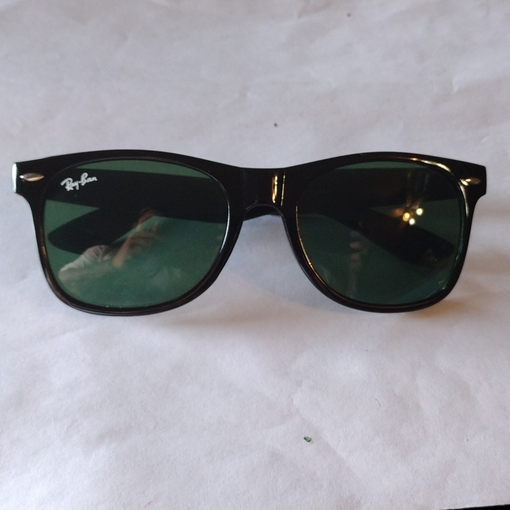 Ray bans sunglasses